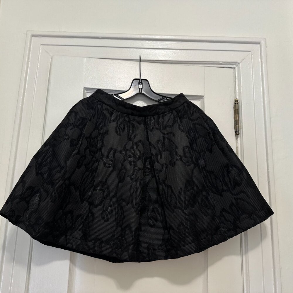 Banana Republic Black Party Skirt – Size 2P - Picture 6 of 10